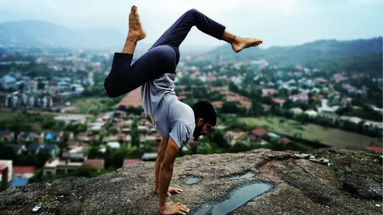 Zertifizierte Exzellenz: Hochrangige Yogalehrer in Deutschland 2026
